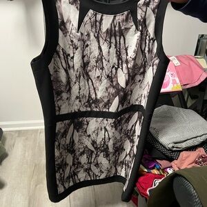Massimo Black and Gray Abstract Tank Top